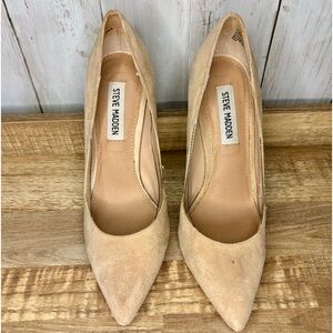 Steve Madden Nude Suede Pumps Women’s size 7.5